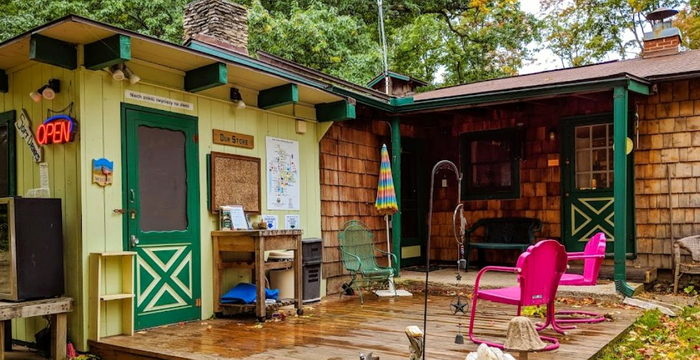 Duneswood Resort (Glen Lake Motel, Sleeping Bear Motel) - From Web Listing (newer photo)